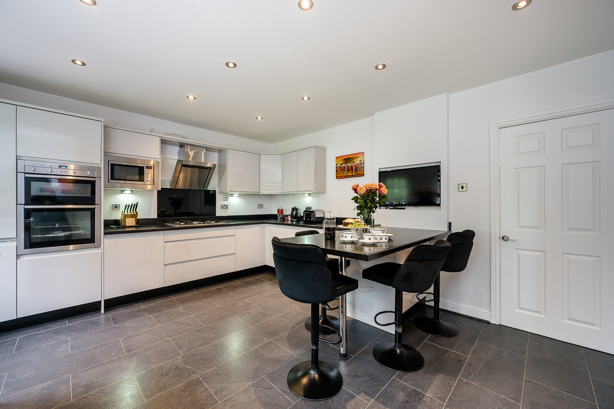 4 bed detached house for sale in Highfield Road, Cheadle 20