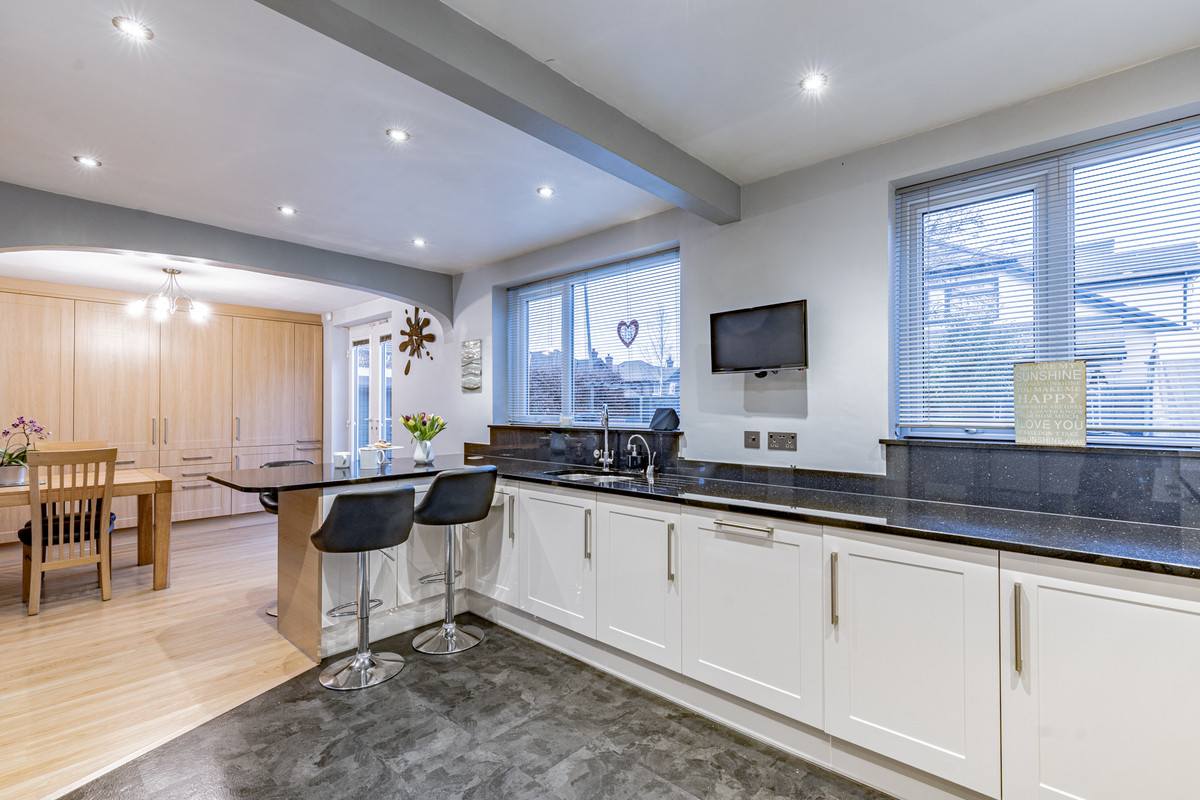 4 bed detached house for sale in Ridgmont Road, Stockport  - Property Image 11