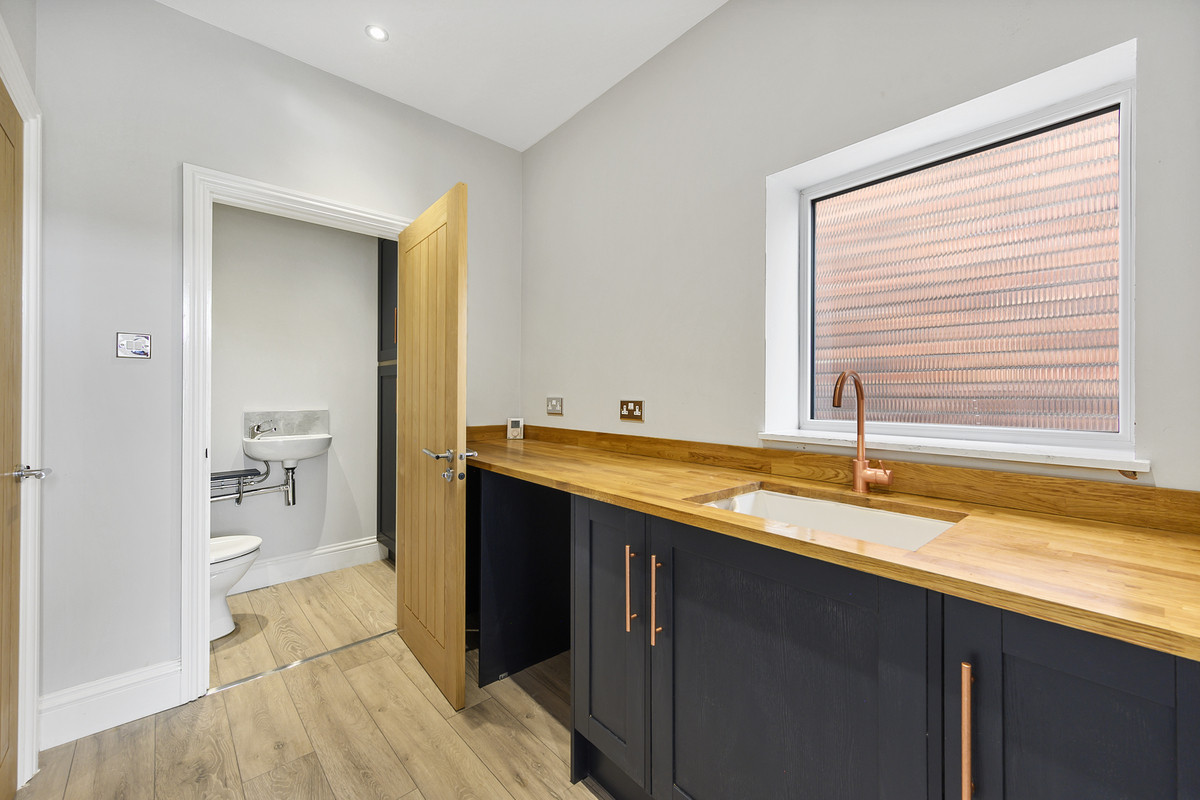 4 bed detached house for sale in Coppice Road, Stockport  - Property Image 12