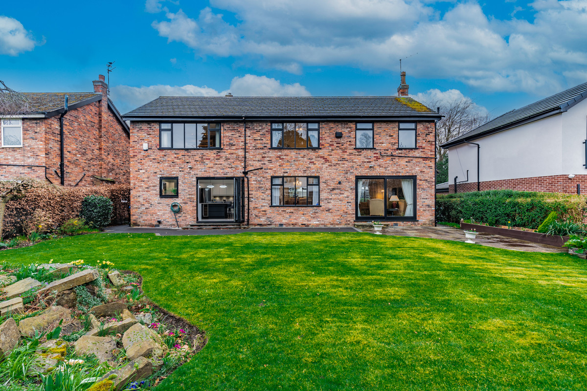 4 bed detached house for sale in Southern Crescent, Stockport  - Property Image 22