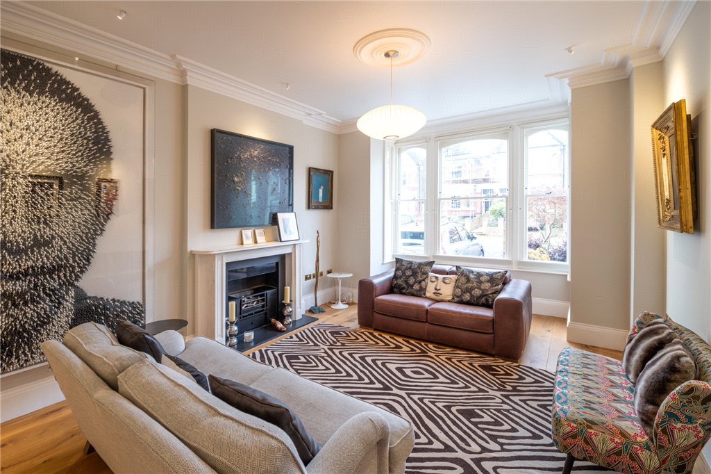 5 bed house for sale in Chevening Road, London  - Property Image 5