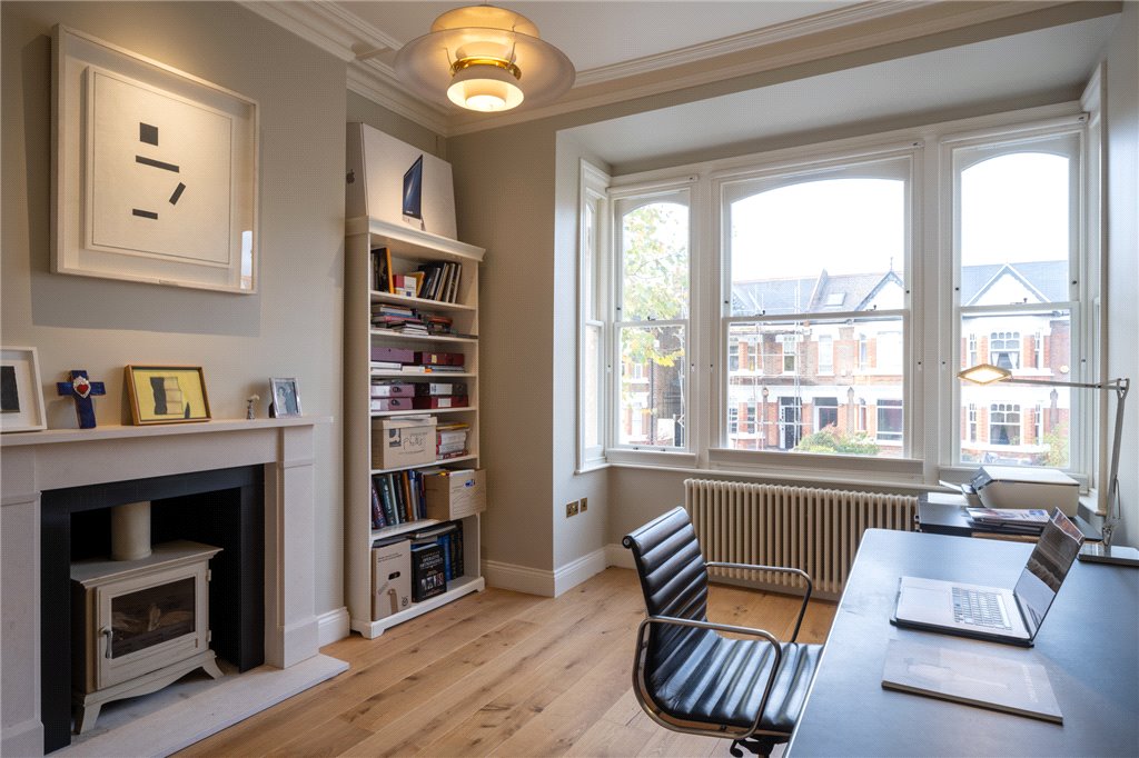 5 bed house for sale in Chevening Road, London  - Property Image 9