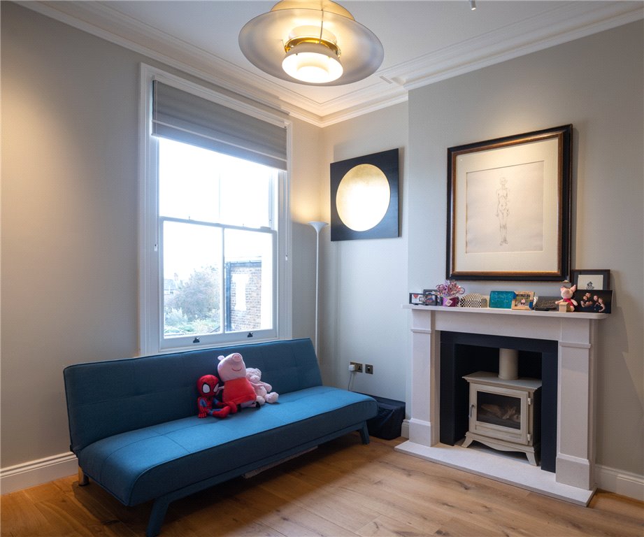 5 bed house for sale in Chevening Road, London  - Property Image 11