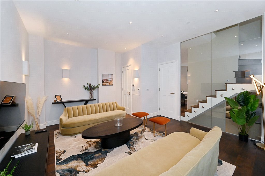 3 bed house for sale in Lancaster Mews, London  - Property Image 16