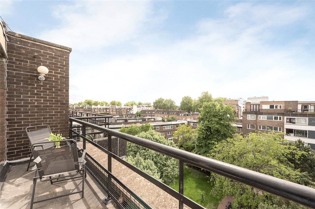 3 bed apartment for sale in Southwick Street, London 1