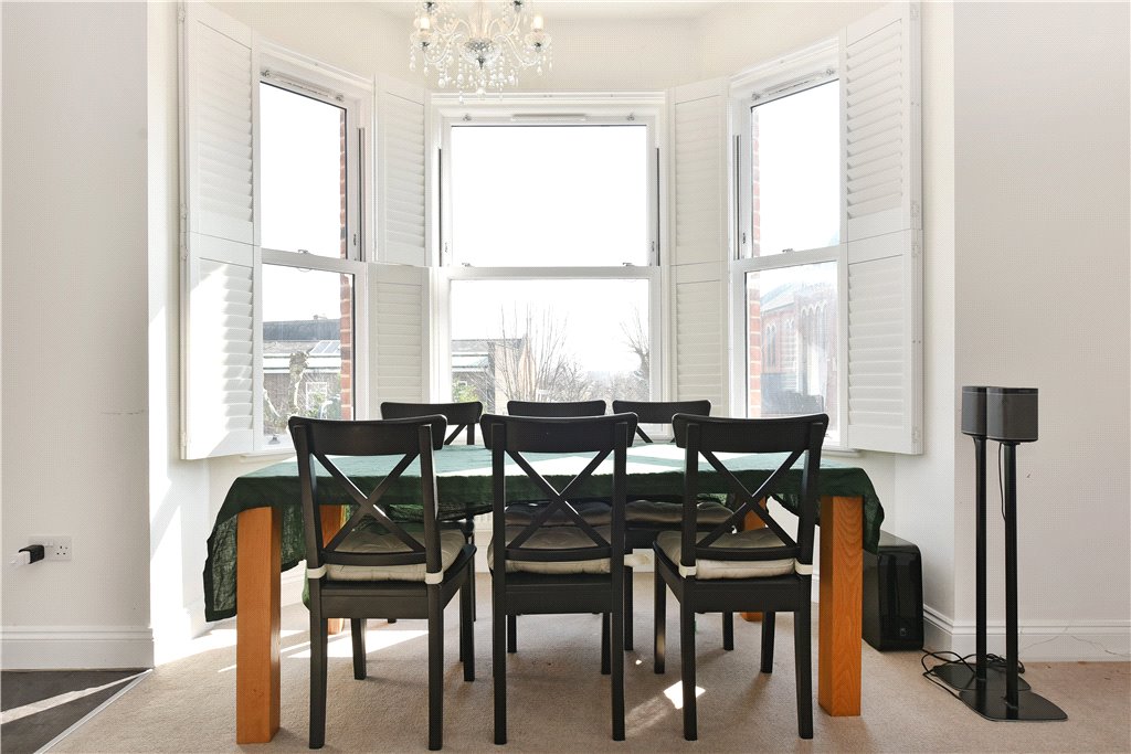 3 bed apartment for sale in Chevening Road, London  - Property Image 10