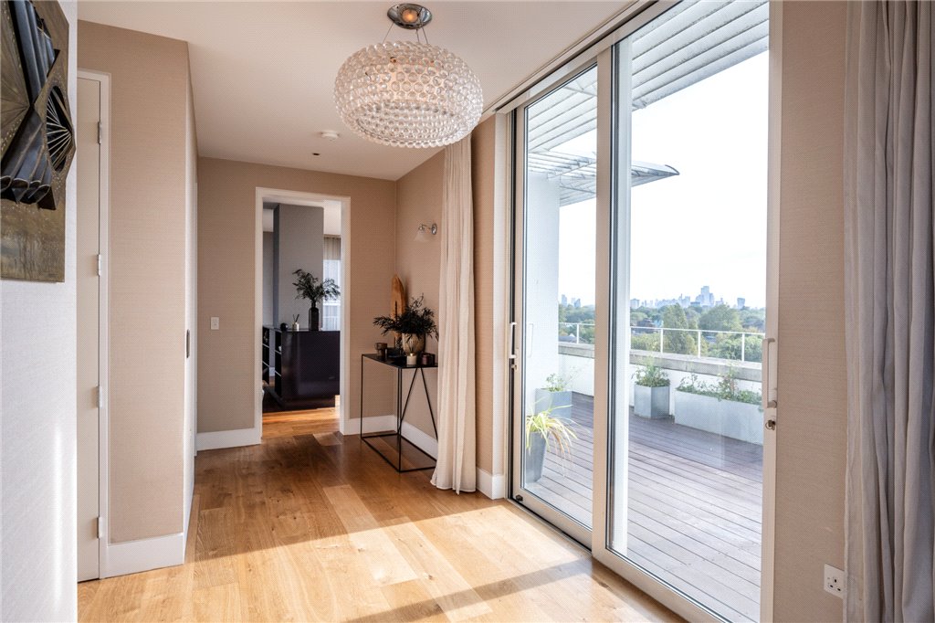 4 bed apartment for sale in Prince Albert Road, London 15