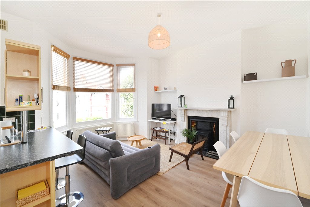 2 bed apartment for sale in Harvist Road, London 0