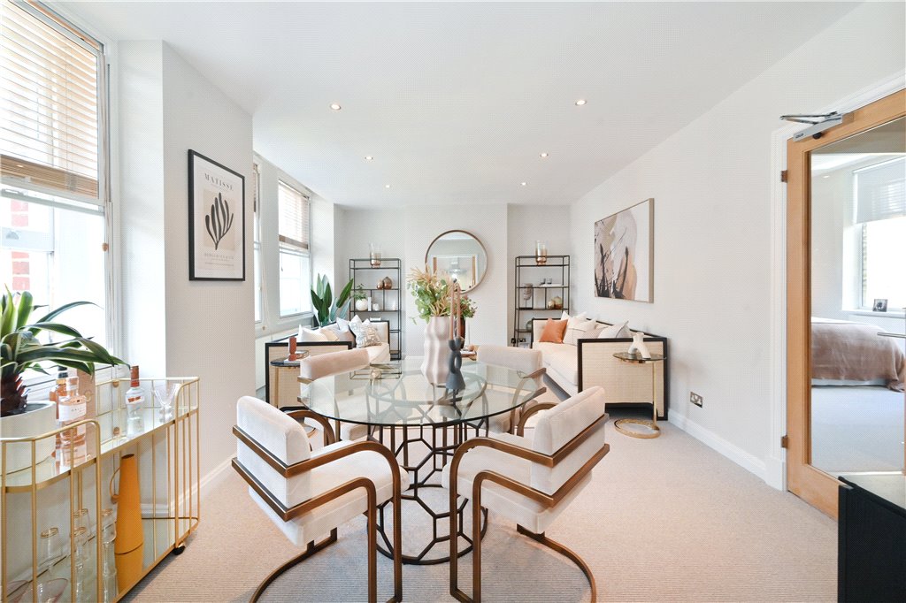 2 bed apartment for sale in Marylebone High Street, London 1
