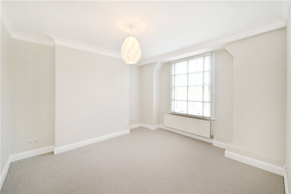 3 bed apartment for sale in Marylebone High Street, London 1