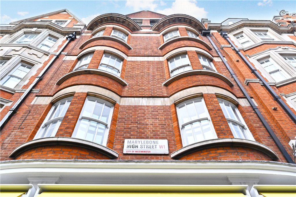 3 bed apartment for sale in Marylebone High Street, London 2