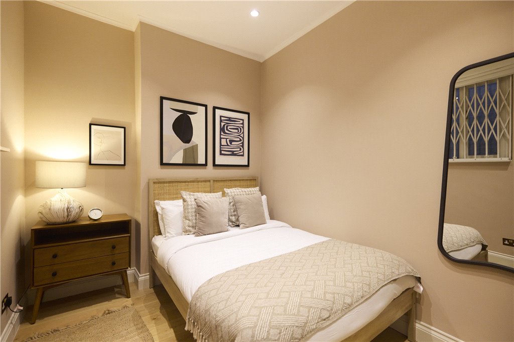 3 bed  for sale in Kensington Gardens Square, London  - Property Image 6
