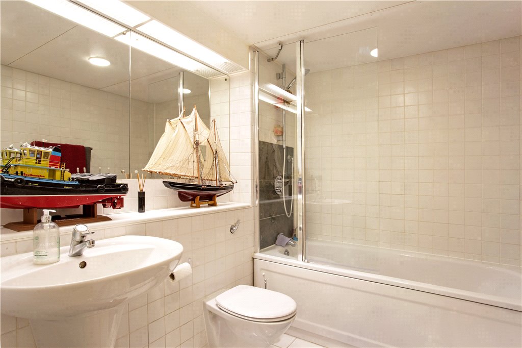 2 bed apartment for sale in Cardamom Building, 31 Shad Thames 9
