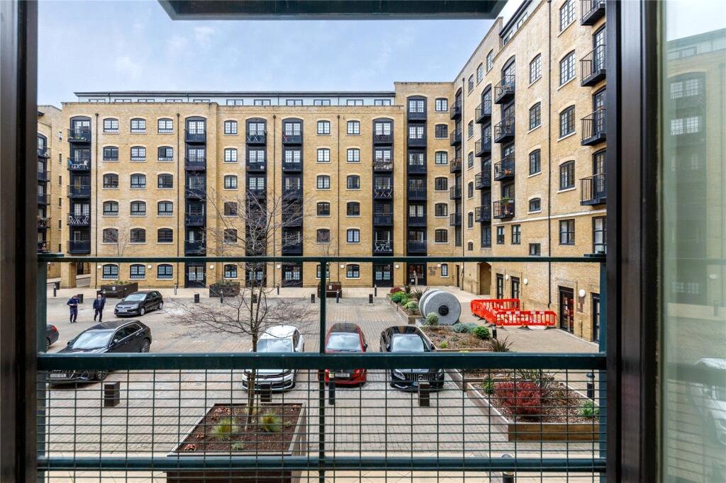 2 bed apartment for sale in Cardamom Building, 31 Shad Thames 3