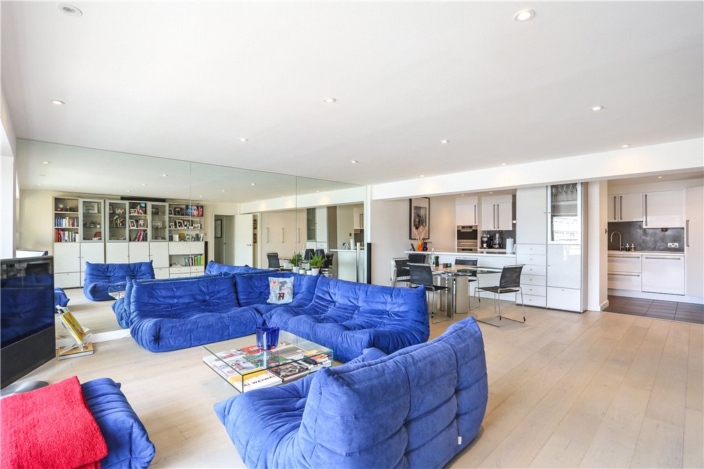 3 bed apartment for sale in Shad Thames, London  - Property Image 3