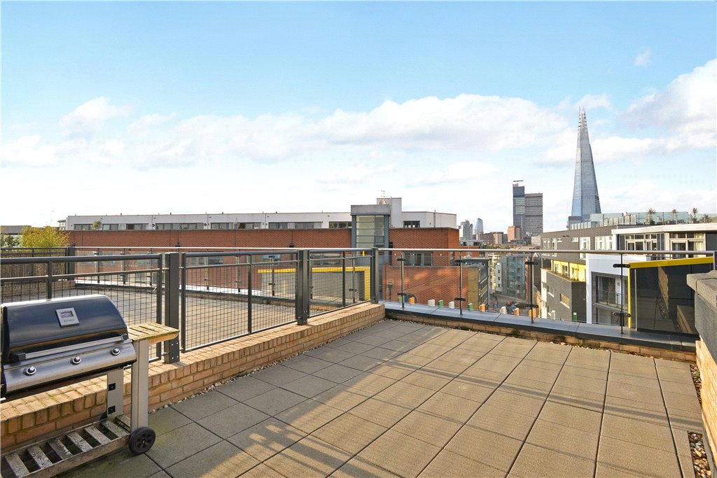 2 bed apartment to rent in Arc House, 16 Maltby Street - Property Image 1