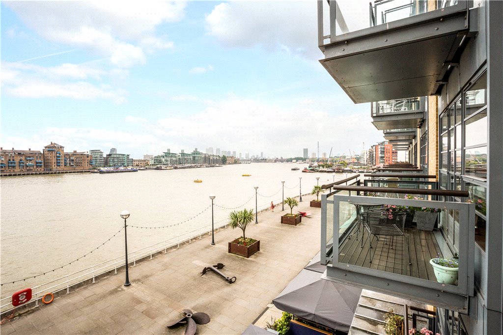 2 bed apartment for sale in Spice Quay Heights, 32 Shad Thames 10