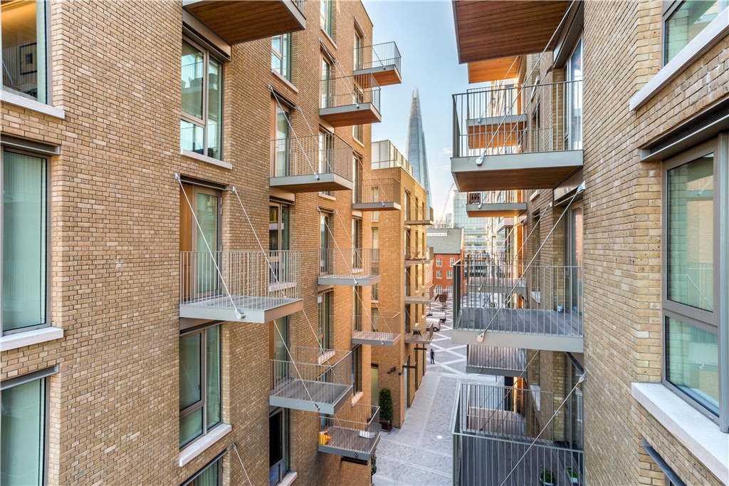 1 bed apartment for sale in Still Walk, London  - Property Image 7