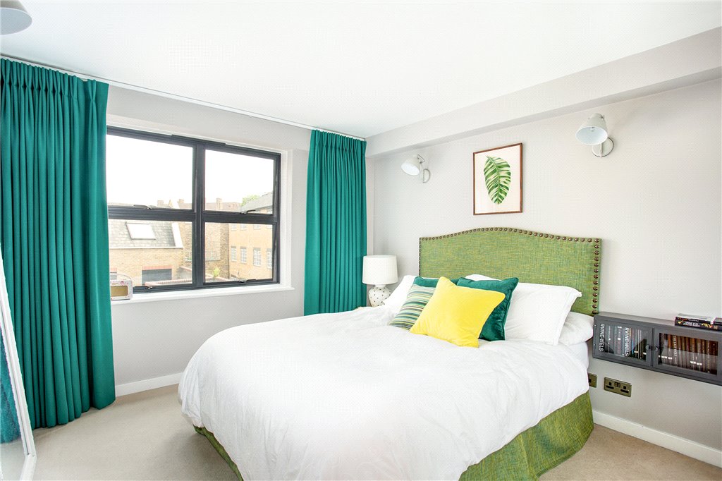 2 bed apartment for sale in Jacob Street, London  - Property Image 4