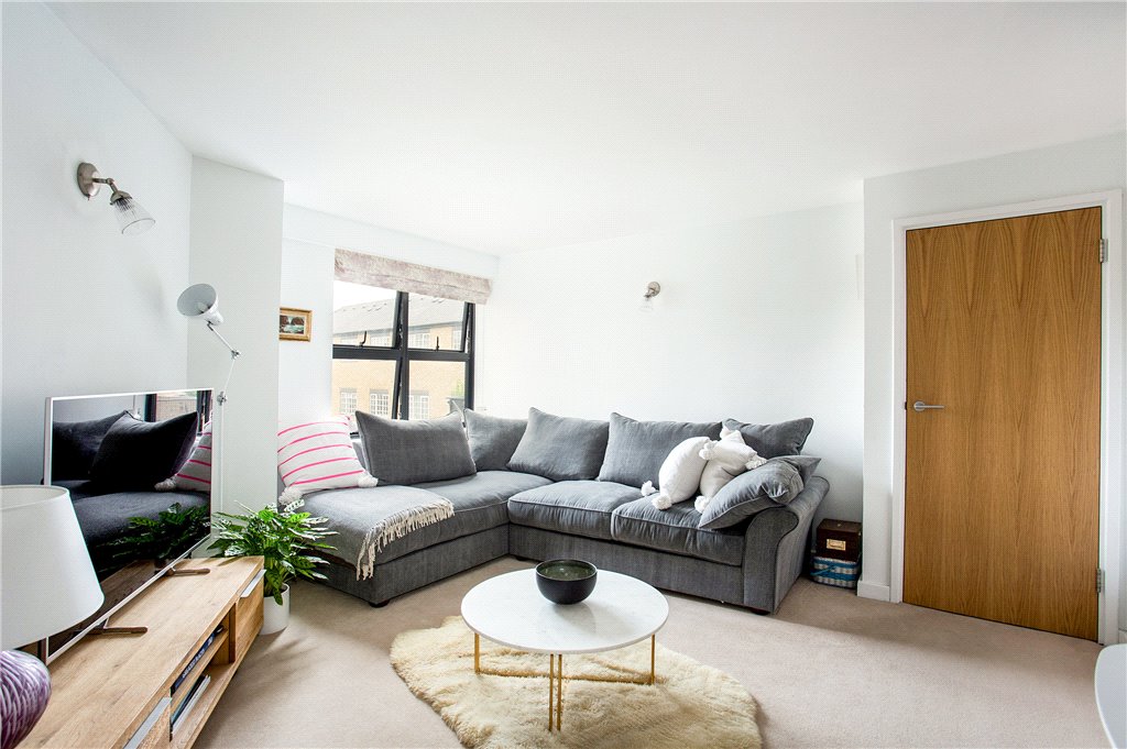 2 bed apartment for sale in Jacob Street, London  - Property Image 8