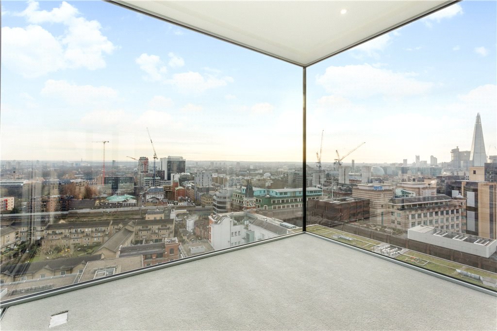 1 bed apartment for sale in Stable Walk, London - Property Image 1