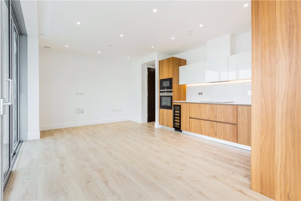 1 bed apartment to rent in Stable Walk, London  - Property Image 7