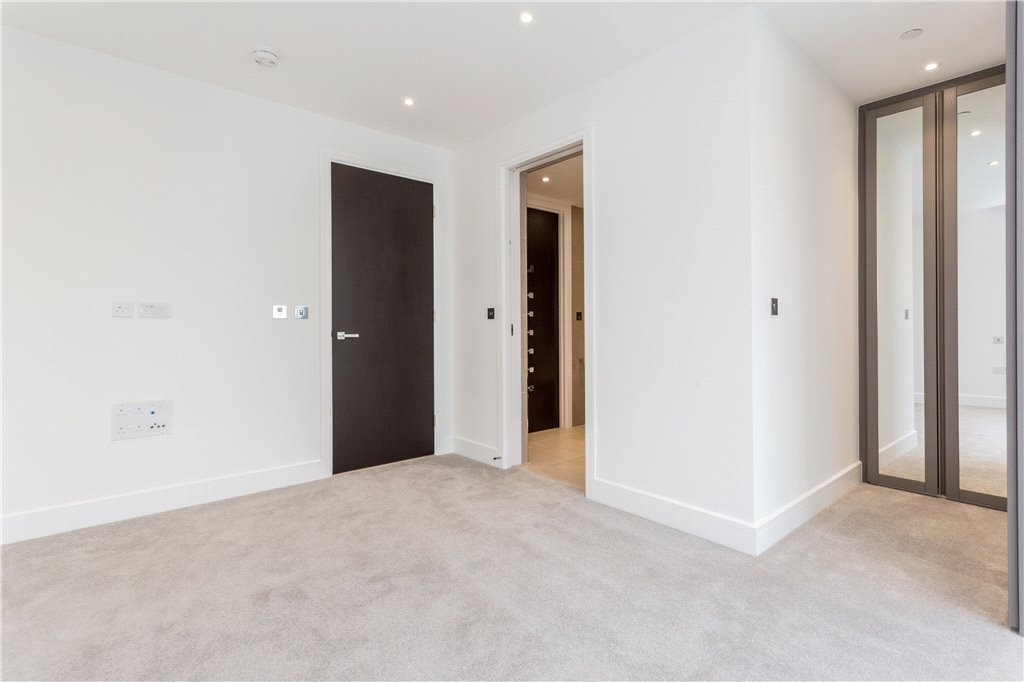 1 bed apartment to rent in Stable Walk, London  - Property Image 10
