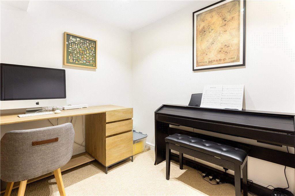 2 bed apartment for sale in Mill Street, London  - Property Image 9