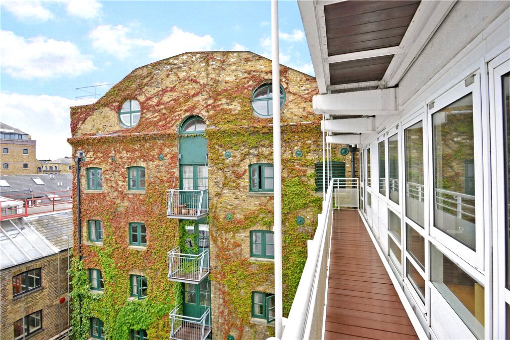 2 bed apartment for sale in Vogans Mill Wharf, 17 Mill Street  - Property Image 1