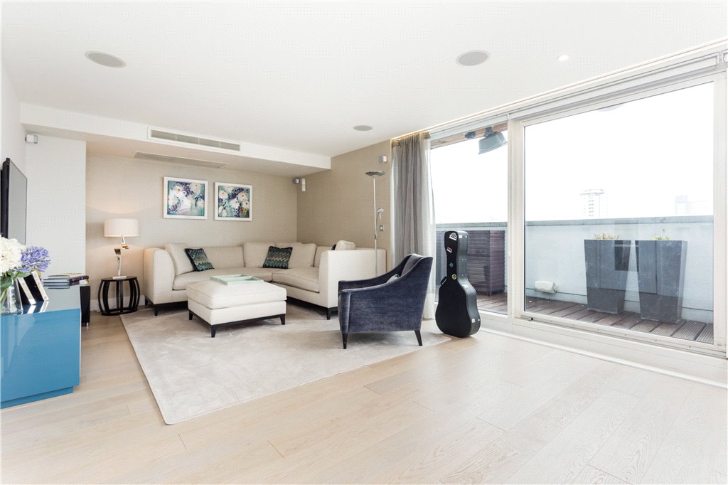2 bed apartment for sale in East Lane, London  - Property Image 1