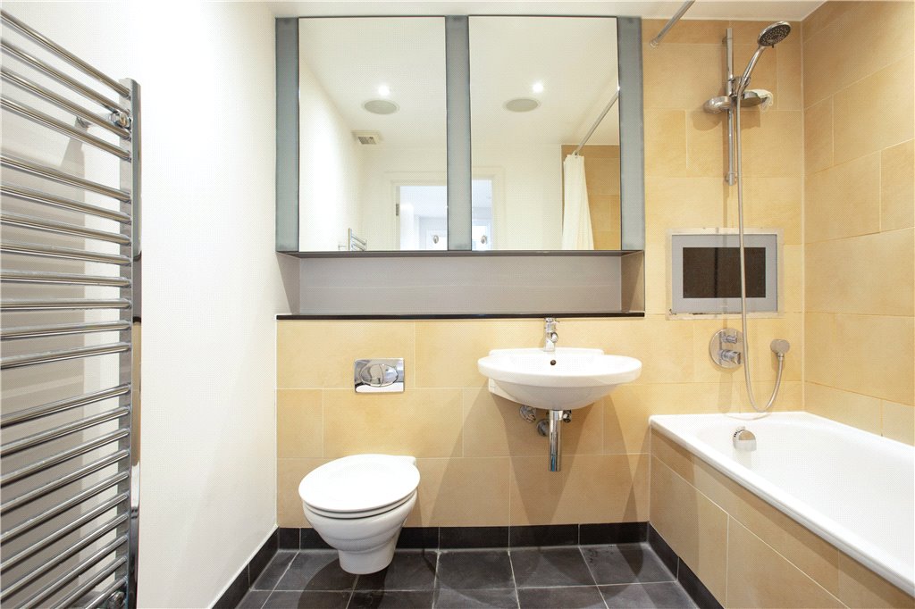 2 bed apartment for sale in East Lane, London  - Property Image 13