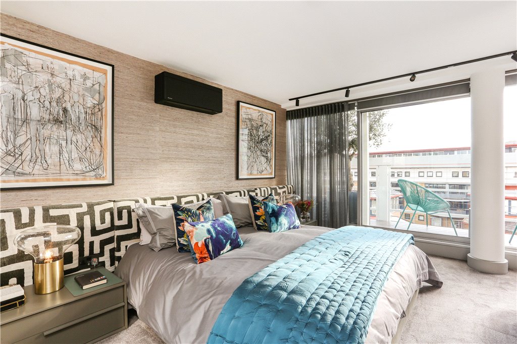 2 bed apartment for sale in Anchor Brewhouse, 50 Shad Thames 9