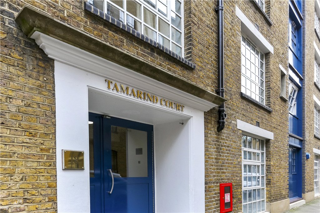 2 bed apartment for sale in Tamarind Court, 18 Gainsford Street 11
