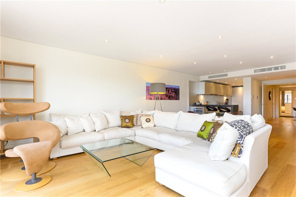 2 bed apartment for sale in Spice Quay Heights, 32 Shad Thames 7