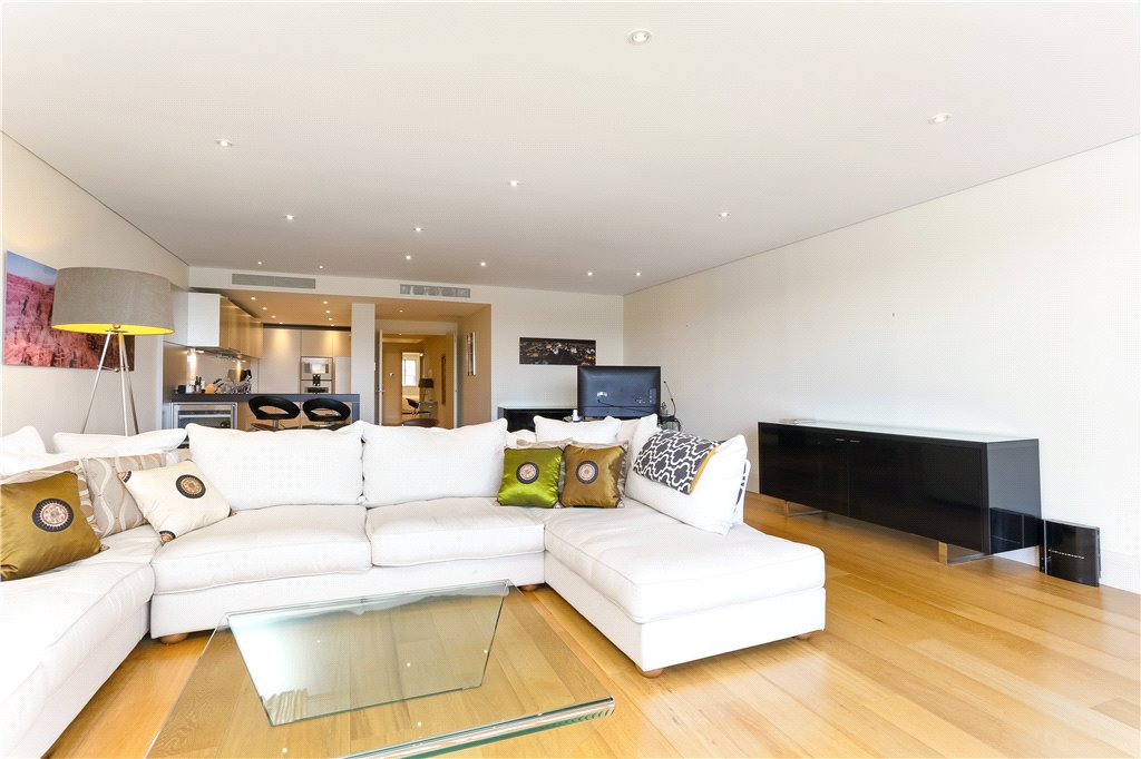 2 bed apartment for sale in Spice Quay Heights, 32 Shad Thames  - Property Image 10