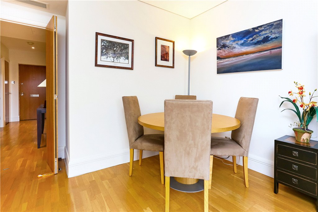 1 bed apartment for sale in Shad Thames  - Property Image 5