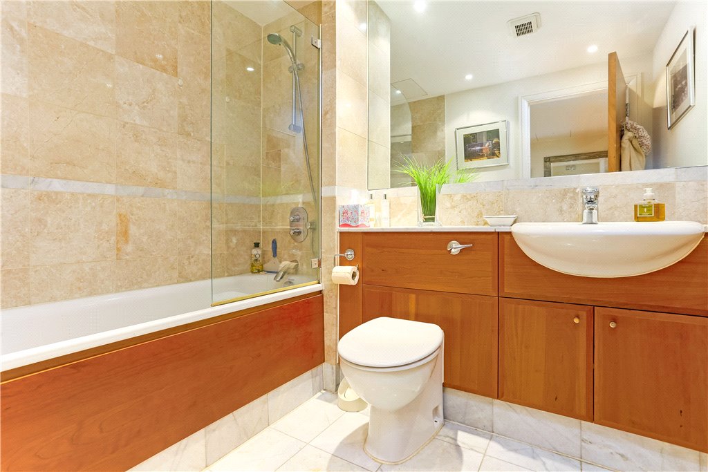 1 bed apartment for sale in Shad Thames  - Property Image 13