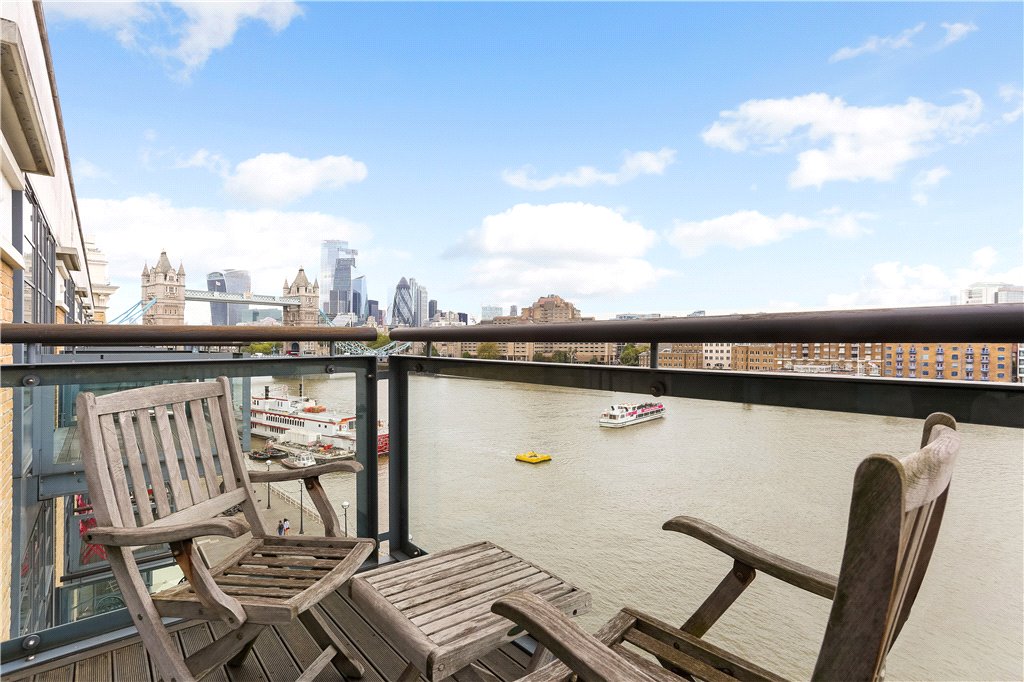 1 bed apartment for sale in Shad Thames  - Property Image 2