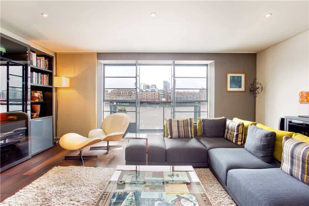 2 bed apartment for sale in Spice Quay Heights, 32 Shad Thames 3