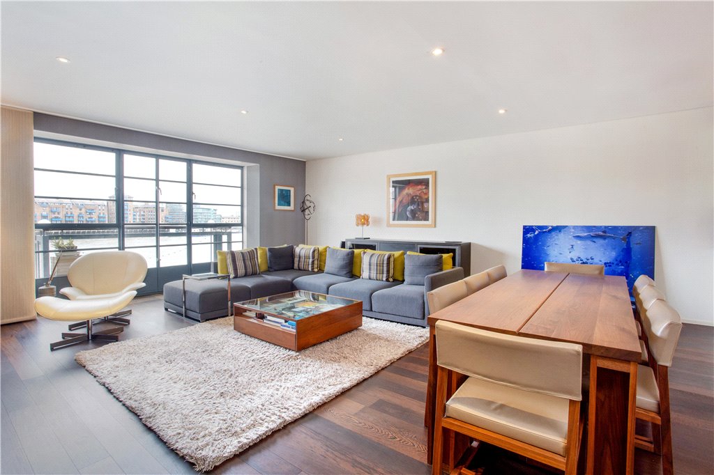 2 bed apartment for sale in Spice Quay Heights, 32 Shad Thames 1
