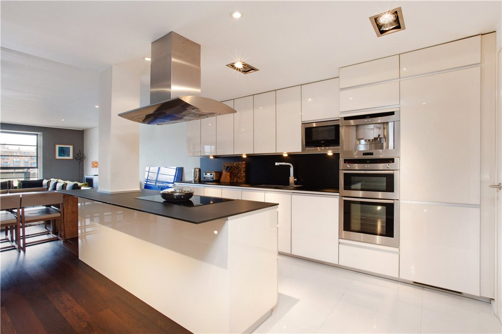 2 bed apartment for sale in Spice Quay Heights, 32 Shad Thames 10