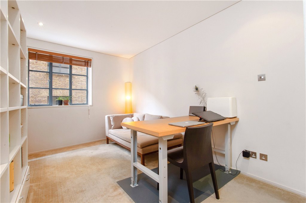2 bed apartment for sale in Spice Quay Heights, 32 Shad Thames 15