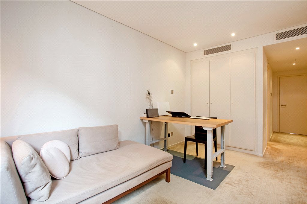 2 bed apartment for sale in Spice Quay Heights, 32 Shad Thames 14