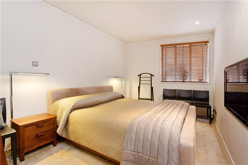 2 bed apartment for sale in Spice Quay Heights, 32 Shad Thames  - Property Image 12