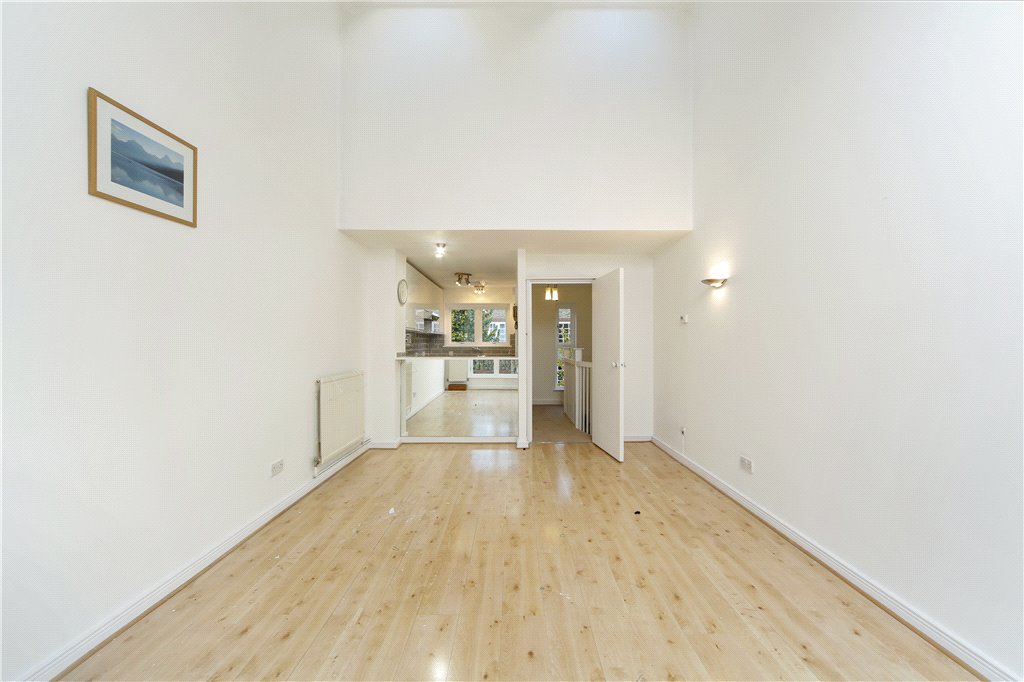 3 bed house for sale in Lafone Street, London  - Property Image 5