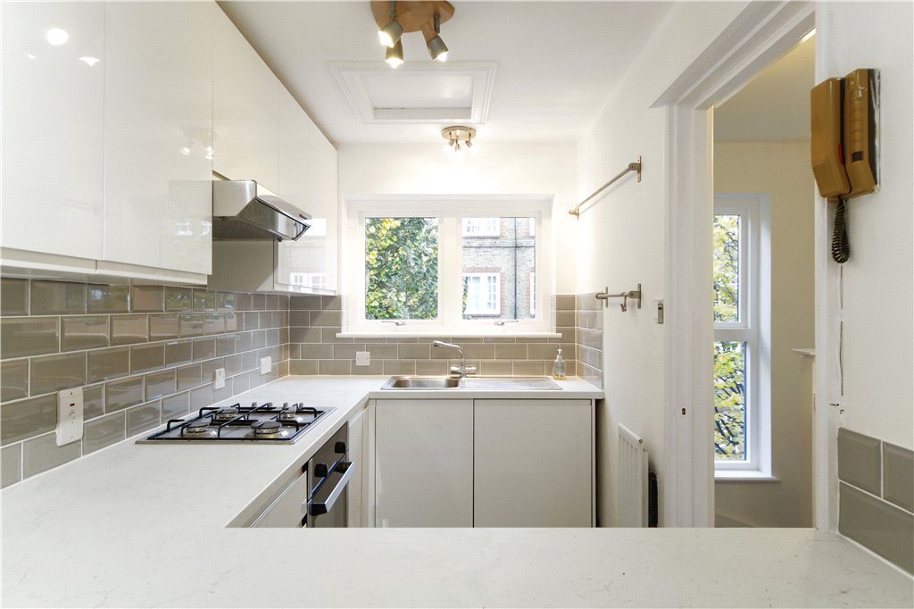 3 bed house for sale in Lafone Street, London  - Property Image 8