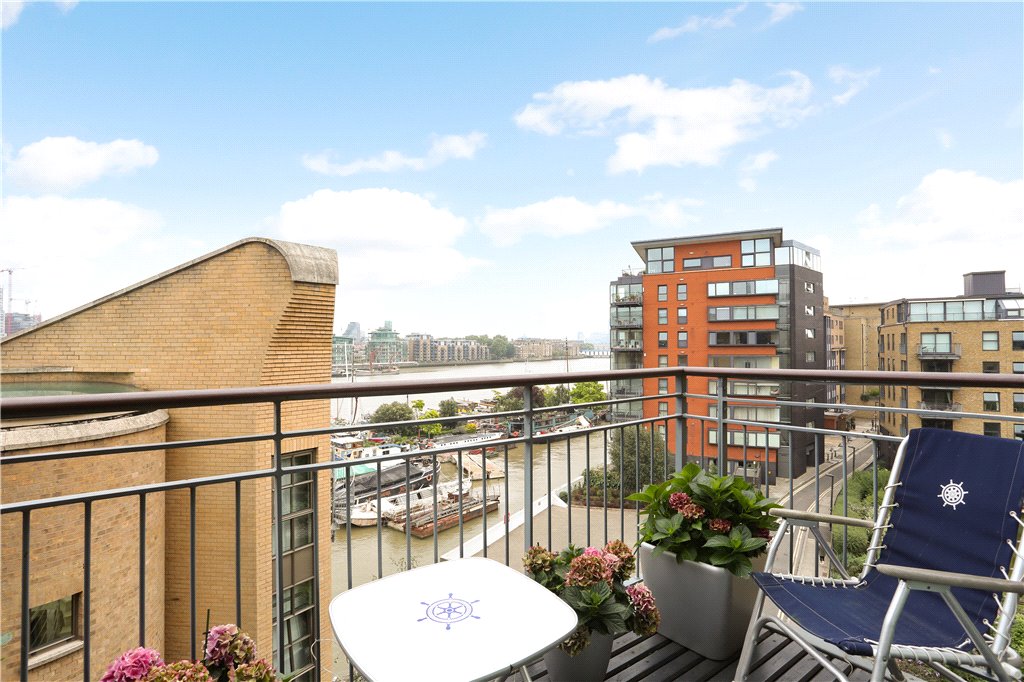 4 bed apartment for sale in Providence Square, London 28