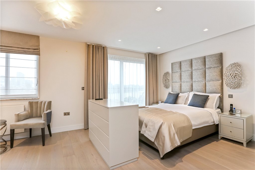 4 bed apartment for sale in Providence Square, London 23