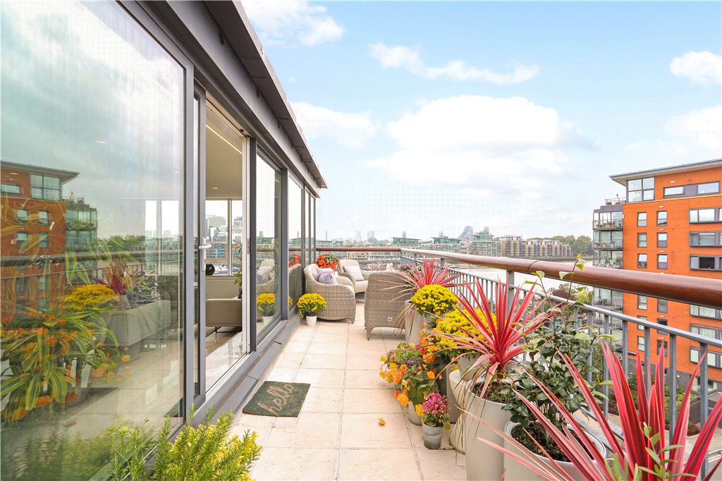 4 bed apartment for sale in Providence Square, London  - Property Image 12