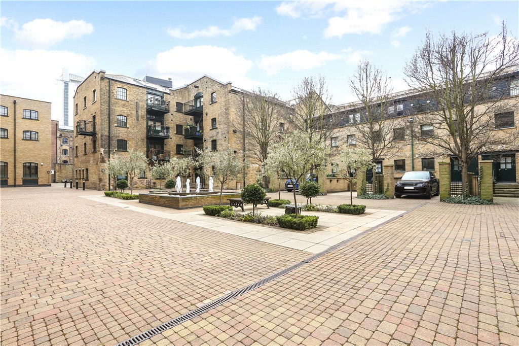 3 bed house for sale in Butlers & Colonial Wharf, London 19